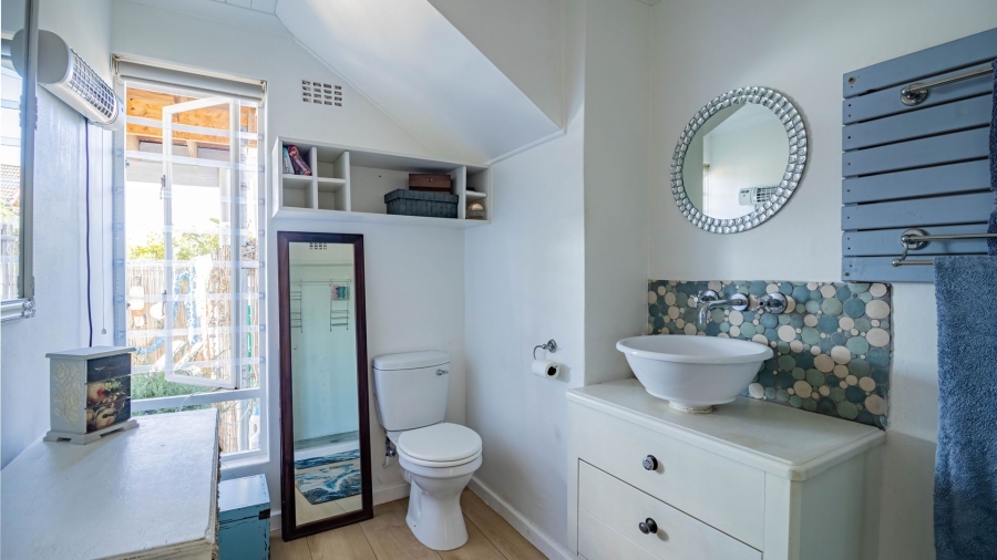 4 Bedroom Property for Sale in Yzerfontein Western Cape